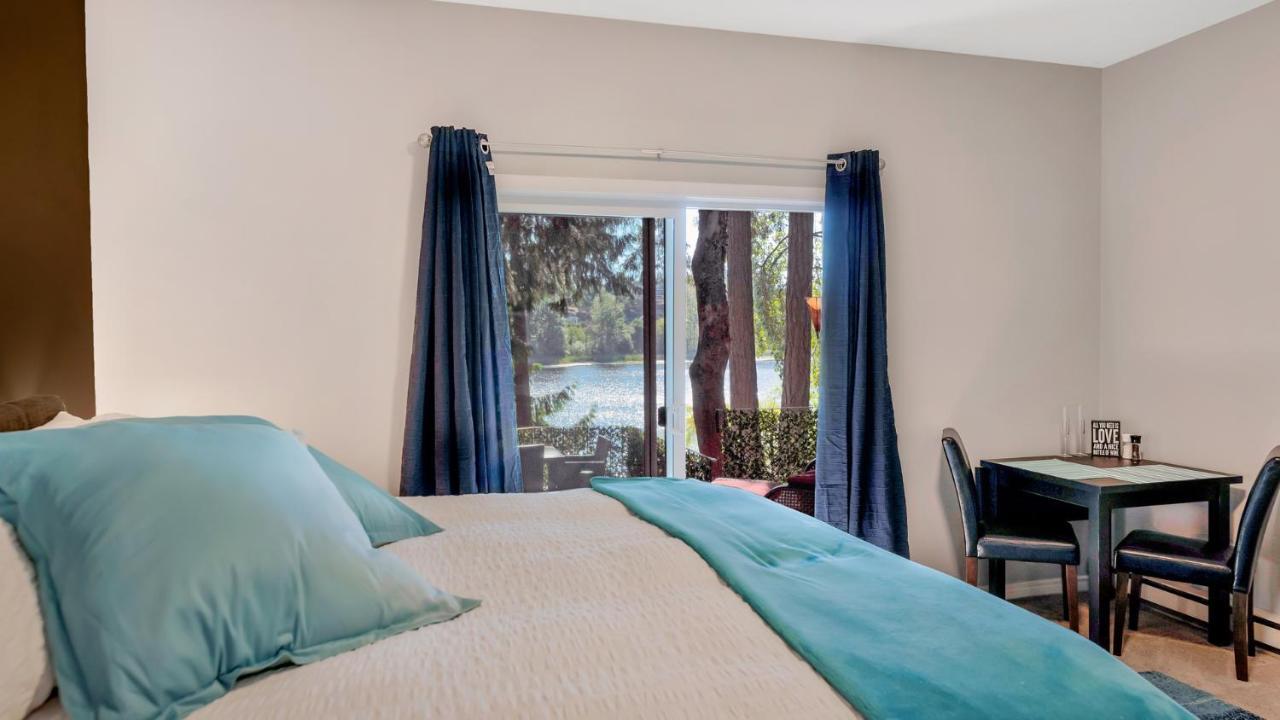 Willow - Lakeside Retreat *
